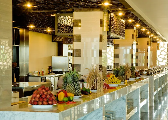 Hotel with Tennis: Olalani Resort & Condotel