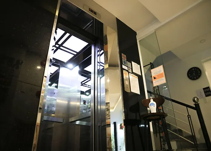 Robin Hotel Danang